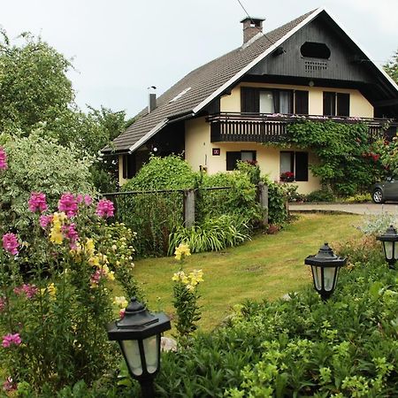 Garden Apartments Maria Bled Pokoj fotografie